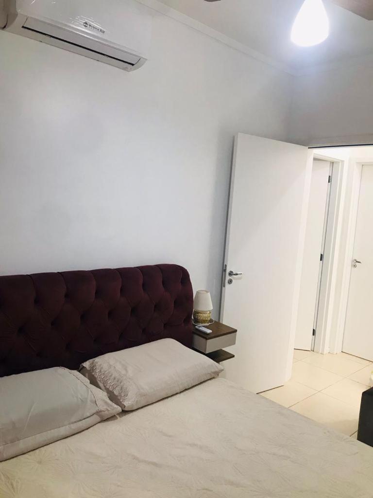Apartamento Na Palhoca, Com Vista Para O Mar, Proximo A Mercados, Padarias E Farmacias. Buitenkant foto